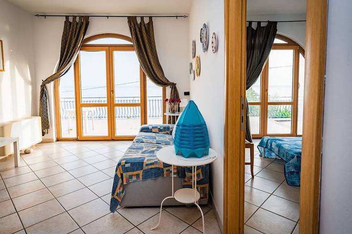 Vacation home for 8 people, 100 m², in Marina di Pisciotta in Pisciotta, Cilento Coast