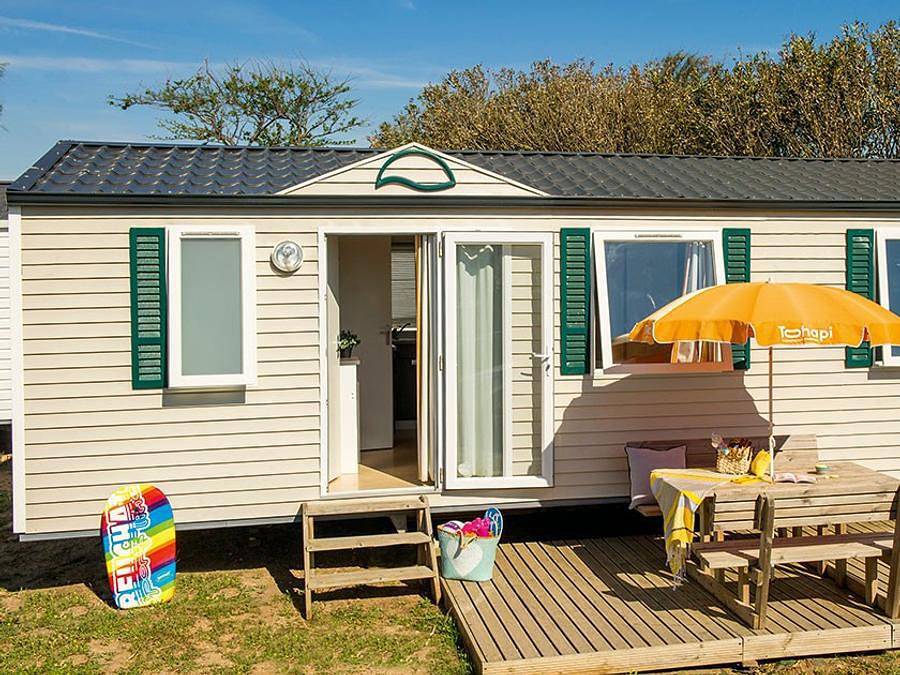 Camping Village Adriano Family - Casa mobile 6 persone - Comfort | 3 Camere da letto | 6 Persone | Terrazza singola | Aria condizionata in Punta Marina, Provincia di Ravenna
