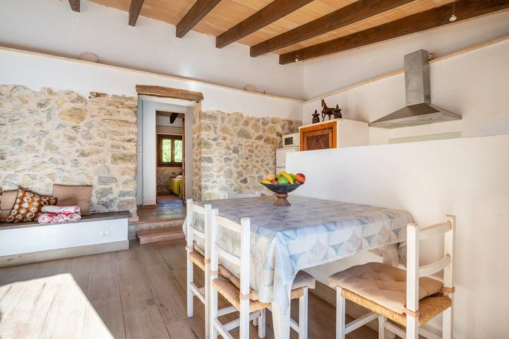 "Finca Marina Pollença" con vistas a la montaña, piscina privada y Wi-Fi in Pollença, Mallorca Norte