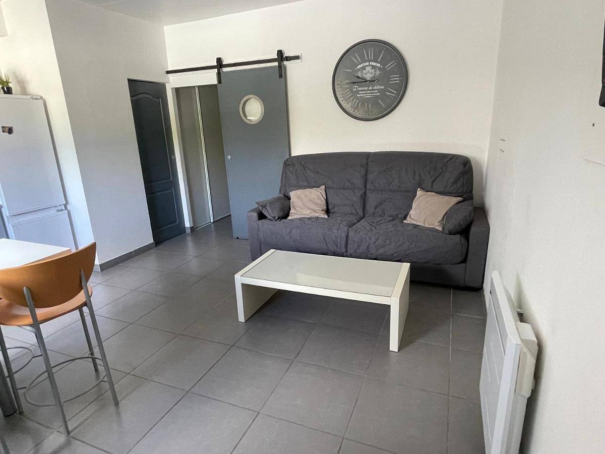 One-Bedroom House in Saint-Porchaire, Région de Saintes