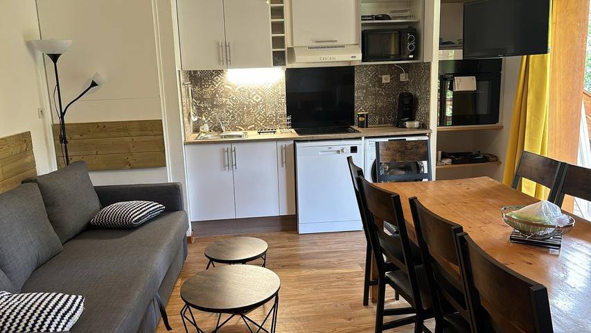 Gîte pour 10 personnes, avec balcon et sauna ainsi que jacuzzi et piscine à Les Orres - 3