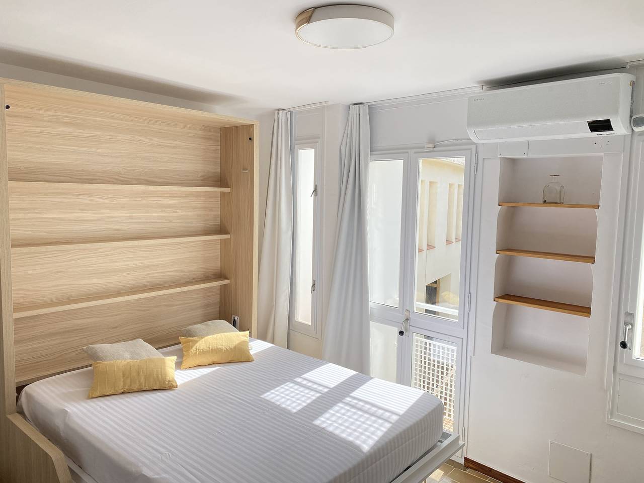 Entire apartment, Agi Porthos in Roses Centre, Roses