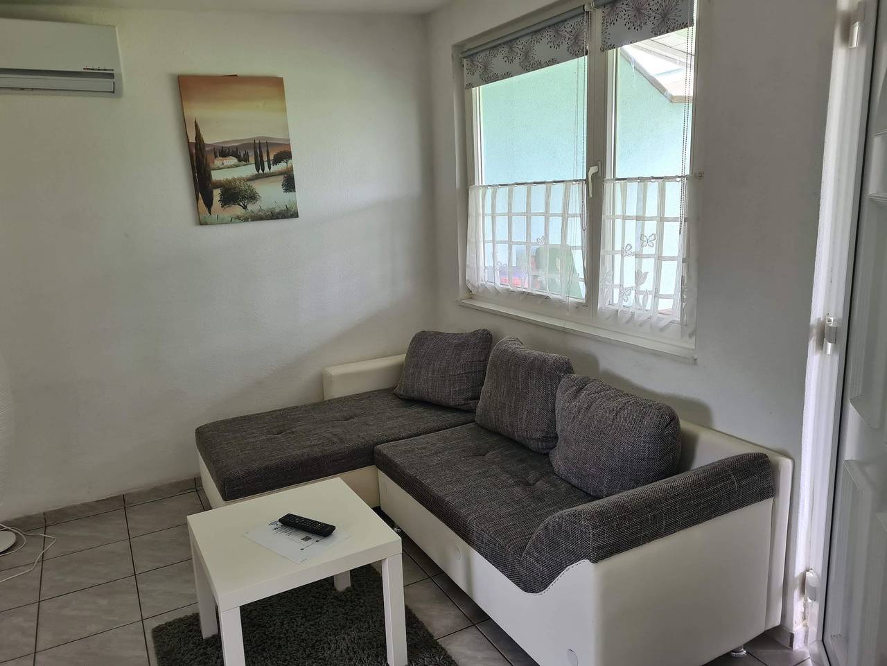Ganze Ferienwohnung, Bungalow mit Terasse 3 Pers. - Bungalow mit Terasse 3 Pers. in Warnow - West, Rostock und Umgebung