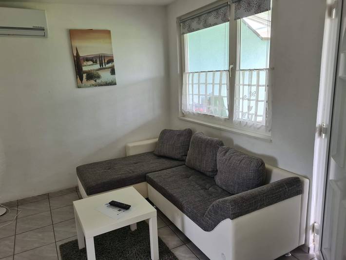 Ferienwohnung für 4 Personen, mit Terrasse in Elmenhorst-Lichtenhagen - 2