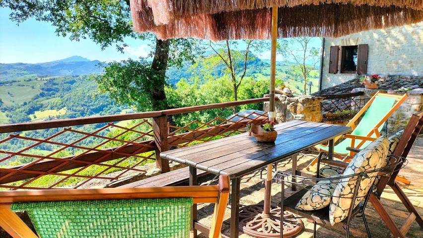 Ferienwohnung für 4 Personen, mit Garten und Terrasse in Penna San Giovanni