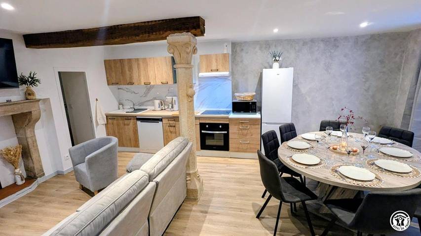 Location de vacances pour 10 personnes à Époisses