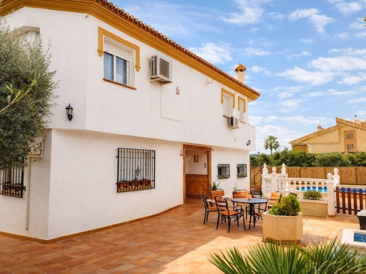 Appartement entier, Maison confortable avec climatisation - 10 pers. in El Ventorrillo, Cúllar Vega