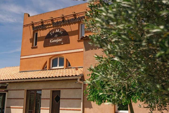 Hôtel pour 2 personnes, avec jardin ainsi que vue et terrasse, animaux acceptés