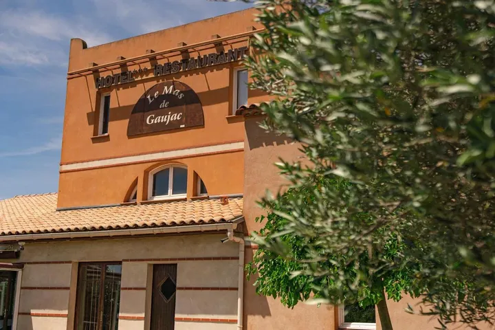 Hotel para 2 personas, con vistas además de terraza y jardín, Se admiten mascotas - 1