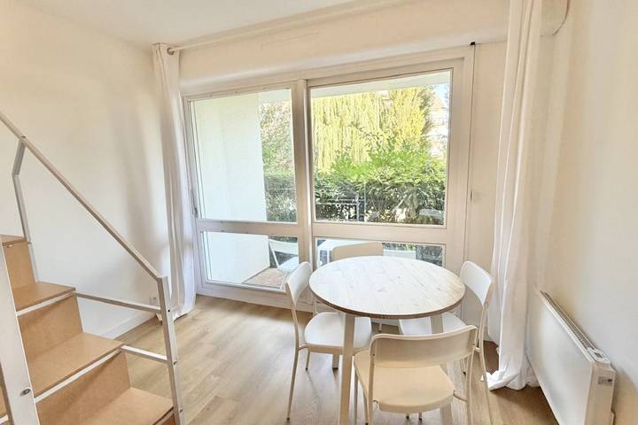 Estudio entero, Renovated apartment with a terrace and parking in Houlgate, Region de Lisieux