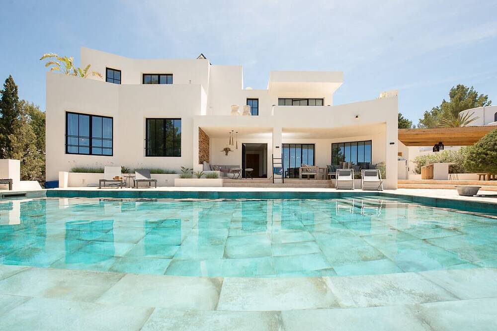 Villa for 10 People in Cala Tarida, Sant Josep de sa Talaia