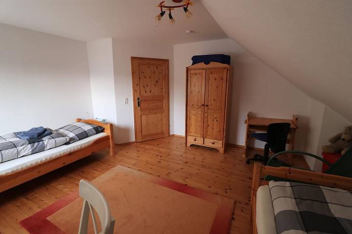 Haus am Wald, wohnen Sie in einem kleinen Dorf direkt am Wald. in Horn-Bad Meinberg, Kreis Lippe