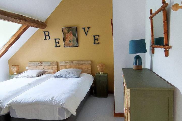 Gîte pour 6 personnes, avec jardin à Theillay - 3