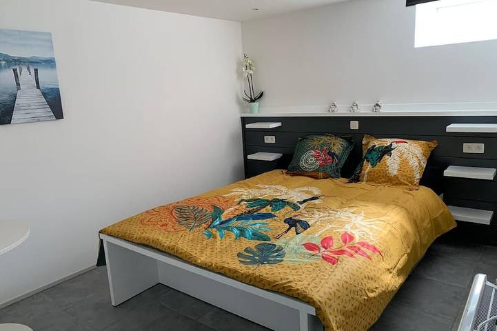 Gîte pour 5 personnes, avec jacuzzi et piscine dans Sart-Dames-Avelines - 2