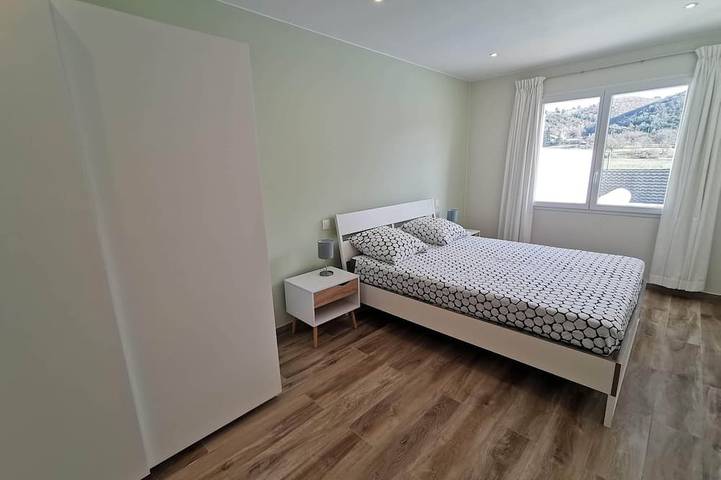 Location de vacances pour 10 personnes, avec terrasse à Allemagne-en-Provence - 2