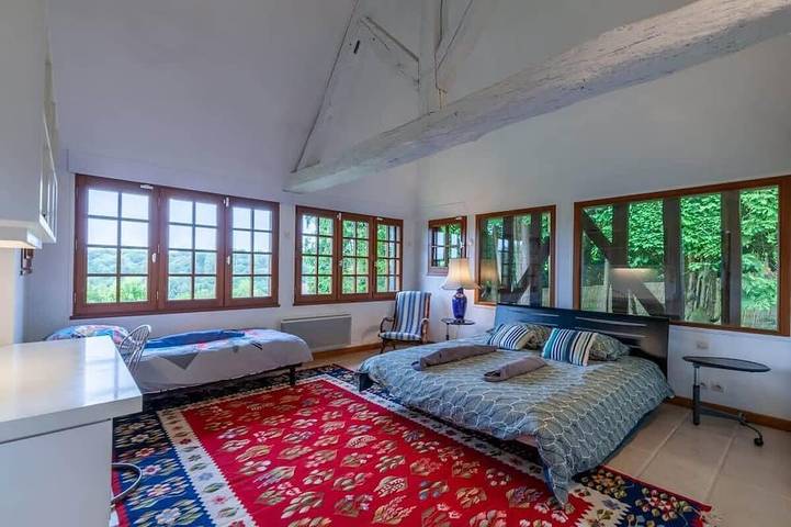 Gîte pour 10 personnes, avec jardin et piscine à Manneville-la-Raoult - 2