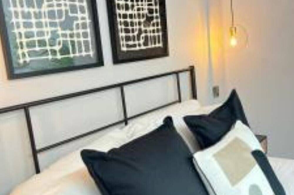 Entire apartment, Belfast City Stylish Apartment in Belfast, County Down