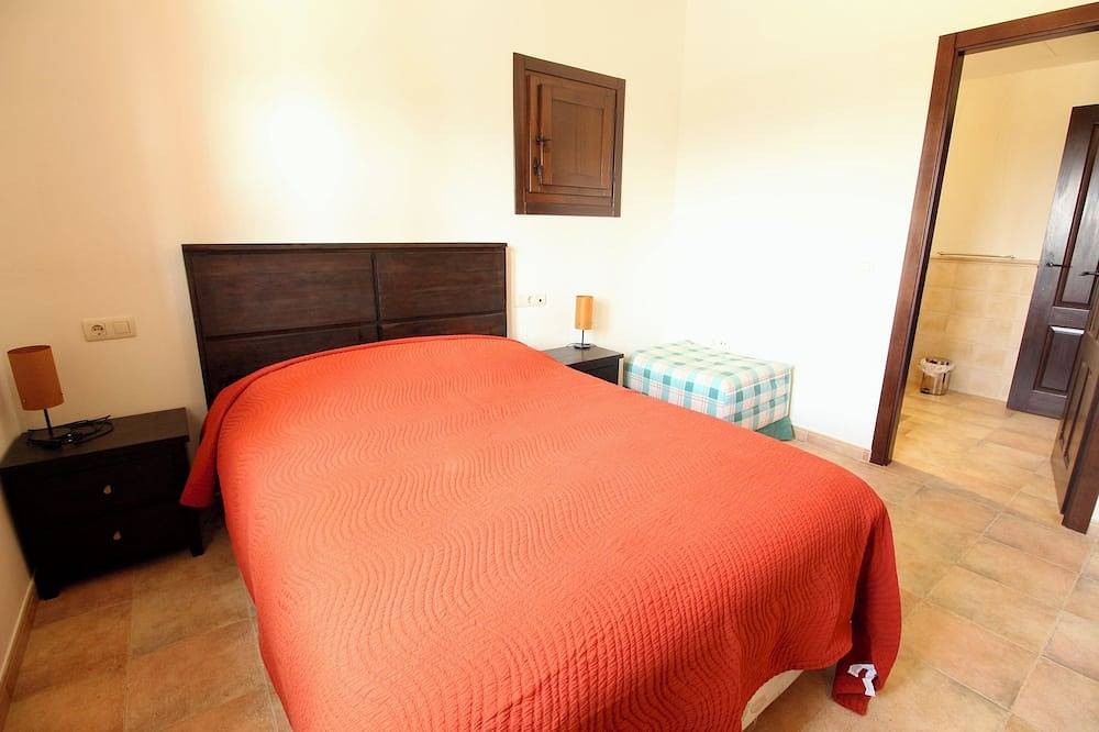 Hl 007 Holiday Rentals 3 bedroom 2 bathroom villa in Hacienda del alamo, Fuente Alamo de Murcia