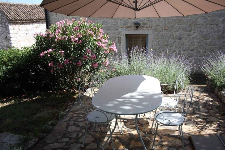 Gîte pour 4 personnes, avec jardin à Vrsar - 4