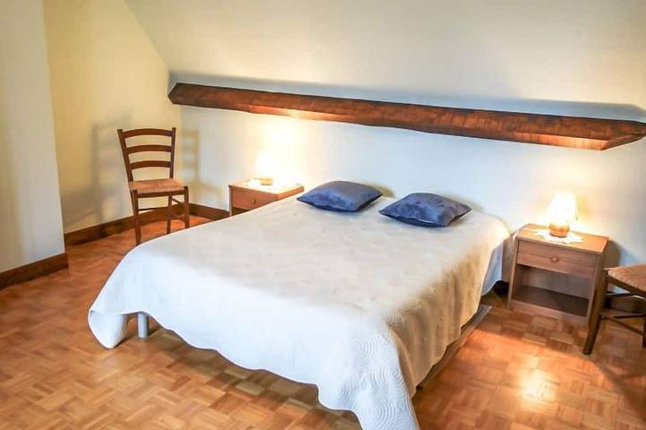 Location de vacances pour 7 personnes, avec piscine et jardin à Salviac - 3