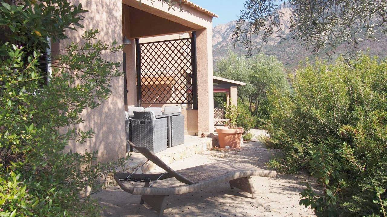 Appartement entier, Appartement de vacances pour 4 personnes avec jardin in Piana, Région d'Ajaccio