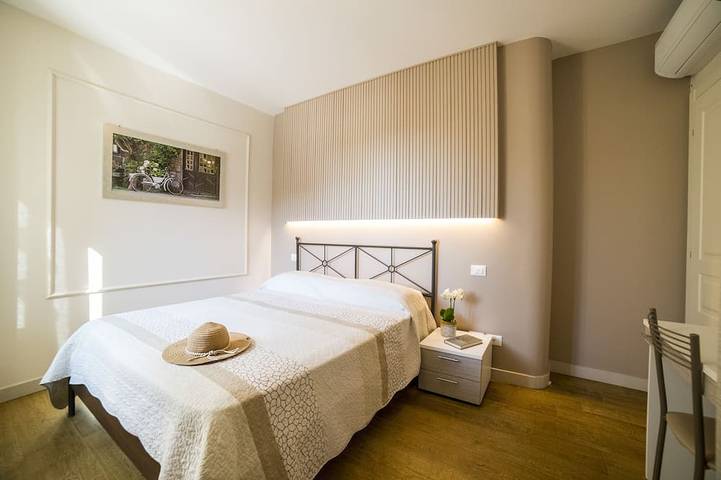 Ferienwohnung für 5 Personen, mit Whirlpool und Pool sowie Garten - 1