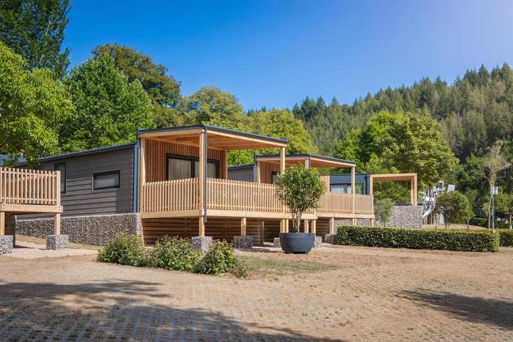 Hotel für 4 Personen, mit Terrasse