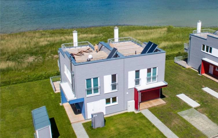 Ferienhaus für 4 Personen, mit Terrasse und Whirlpool sowie Sauna in Schlei