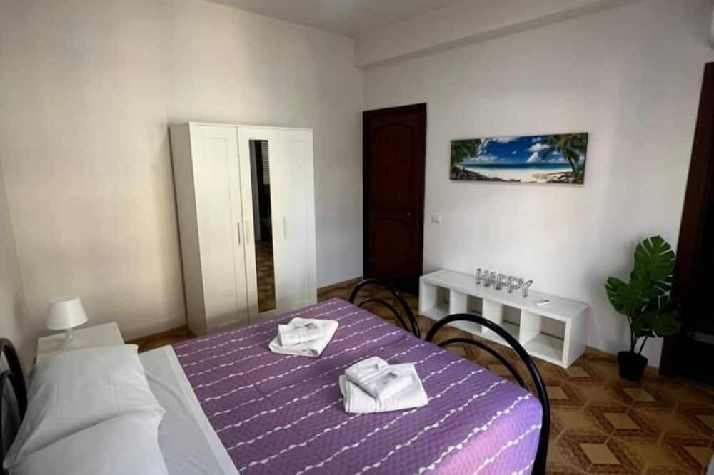 Ganze Wohnung, Vacation House \"D'Aste\" in Ostia, Rom