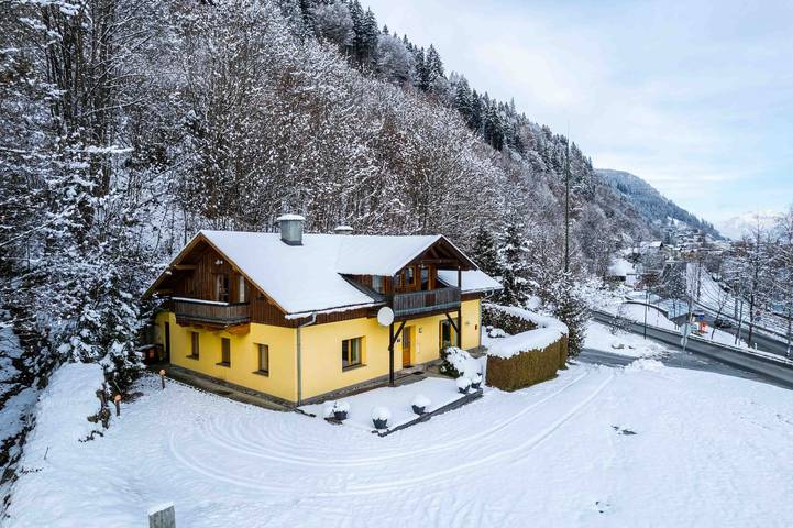Ferienwohnung für 10 Personen, mit Garten und Seeblick, mit Haustier in Zell am See