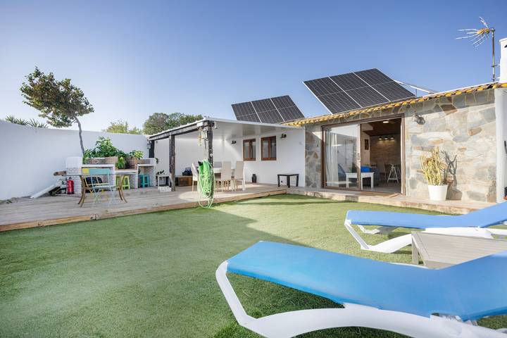 Apartamento para 6 personas, con jardín, Se admiten mascotas en Vejer de la Frontera