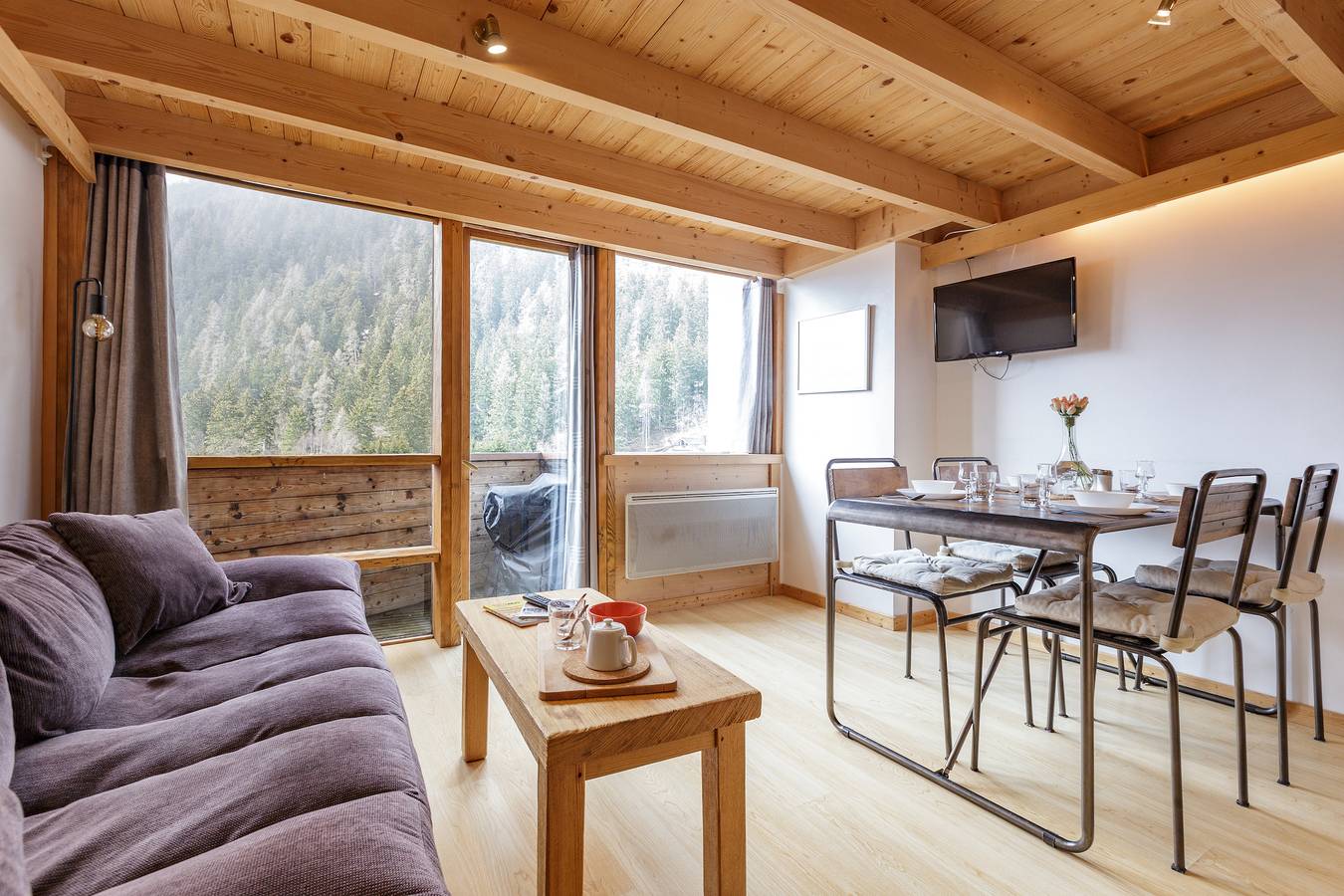 Appartement entier, Grand Roc C403 280m from Slopes, View, Parking & Wifi in Argentière, Chamonix-Mont-Blanc