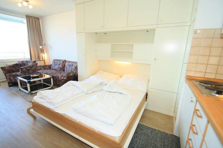 Appartement entier, Beautiful studio apartment on the 4th floor. in Steinwarder, Heiligenhafen