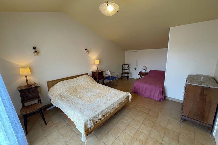 Location de vacances pour 8 personnes, avec terrasse et jardin, animaux acceptés à Bédarieux - 4