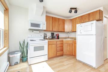 Vacation House for 6 Guests in Anchorage, Alaska, Picture 4