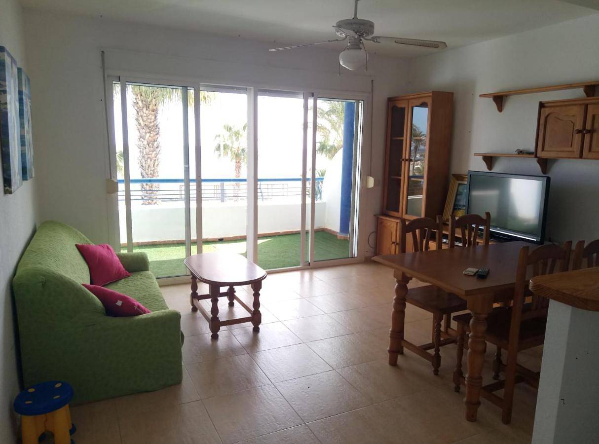 Apartamento entero, Two-Bedroom Apartment in Playa de las Marinicas (Carboneras), Carboneras