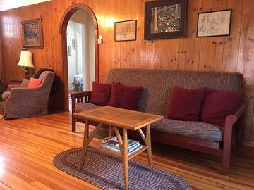 Log Cabin for 3 Guests in Catskill Mountains, Ulster County, Picture 2