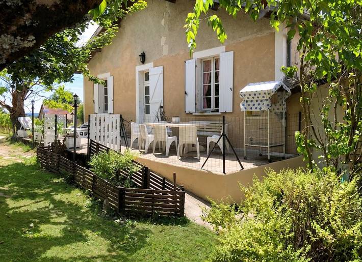 Location de vacances pour 4 personnes, avec jardin dans Sainte-Croix-du-Mont