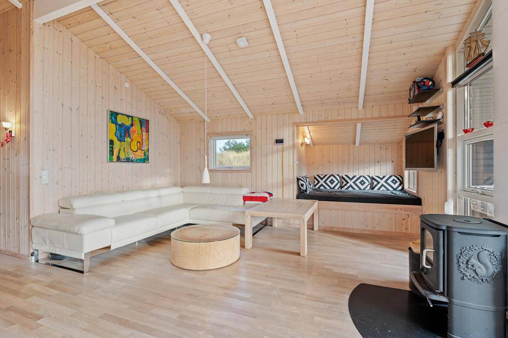 Beautiful holiday home with steam room in Ringkøbing, Holmsland Klit