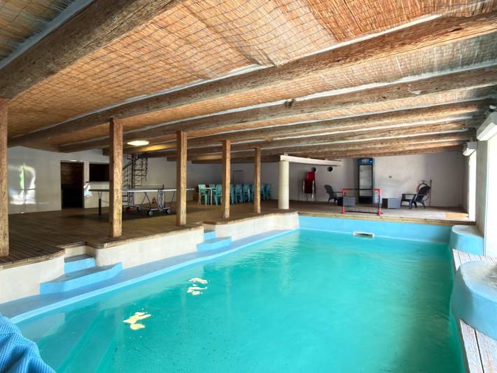 Location de vacances pour 32 personnes, avec piscine et jardin à Lespignan - 3