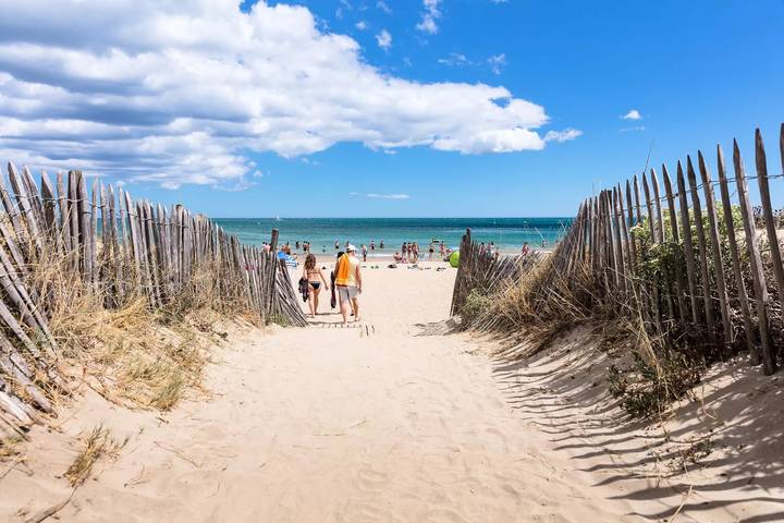 Camping pour 4 personnes, avec terrasse, animaux acceptés à Marseillan - 4