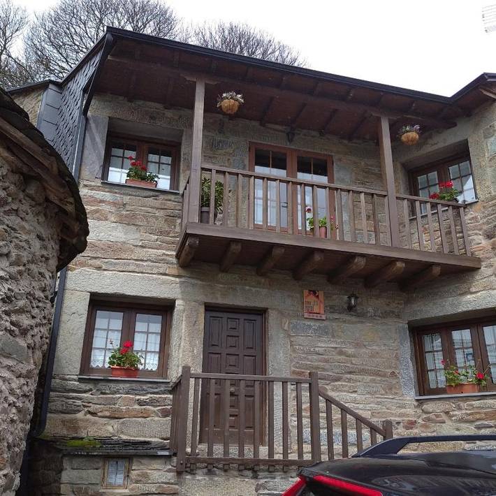 Casa de vacaciones para 8 personas, con Balcón y Terraza además de Jardín y Vistas en Sanabria (Zamora)