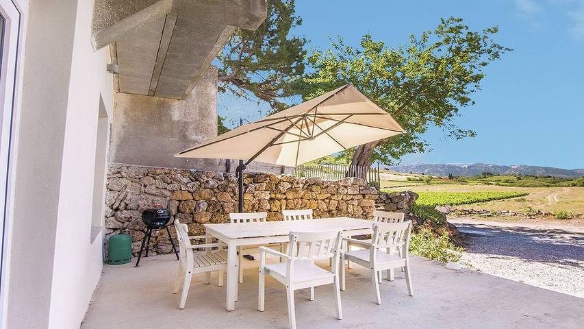 Gîte pour 7 personnes, avec piscine et jardin, animaux acceptés à Villesèque-des-Corbières - 2