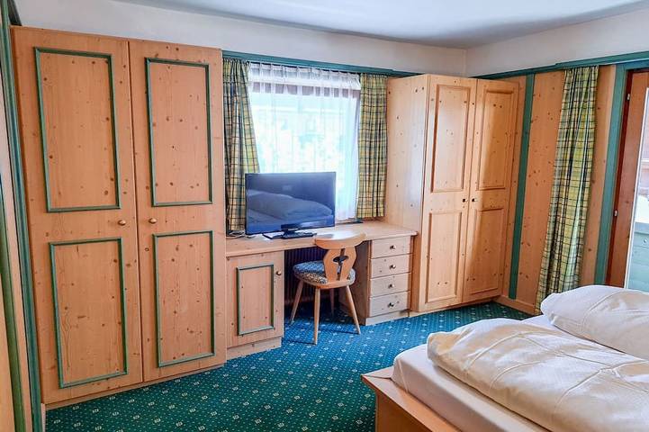 Ganze Wohnung, Gratzerhof in Tuxer Alpen, Finkenberg