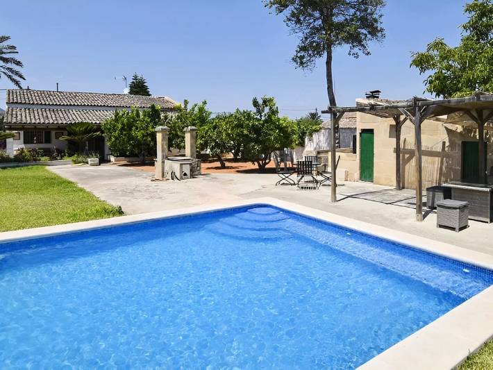 Villa für 6 Personen, mit Pool und Garten - 1