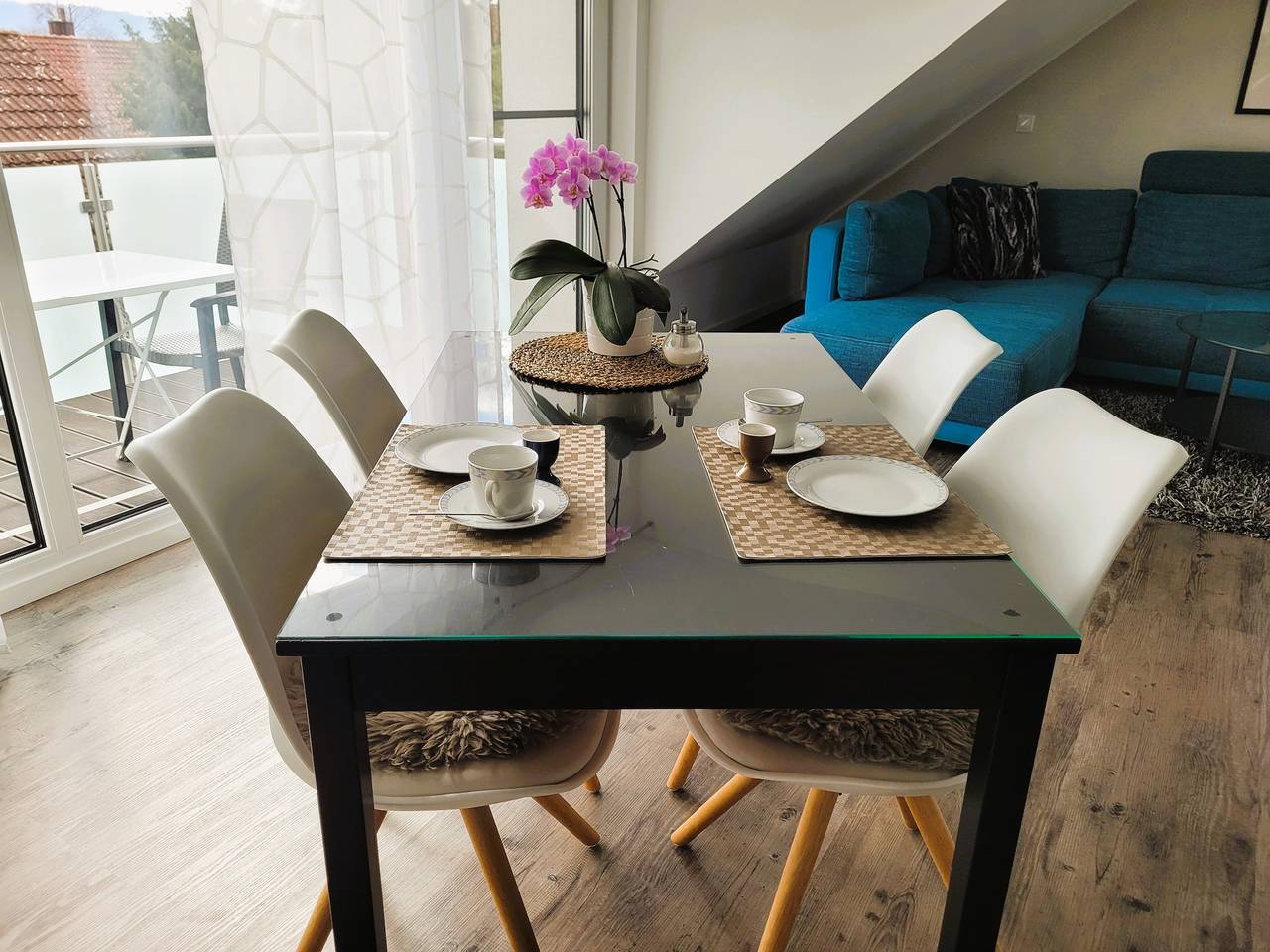 Ganze Ferienwohnung, Ferienwohnung Fewo-Stützle - Dg Ferienwohnung W, 52qm, 1 Schlafzimmer, max. 2 Personen in Radolfzell, Radolfzell am Bodensee