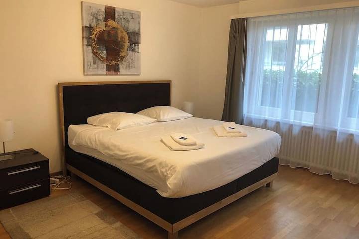 Appartement entier, 2Br apartment near the lake / city center D6 in Zürich Zustellkreis, Zurich