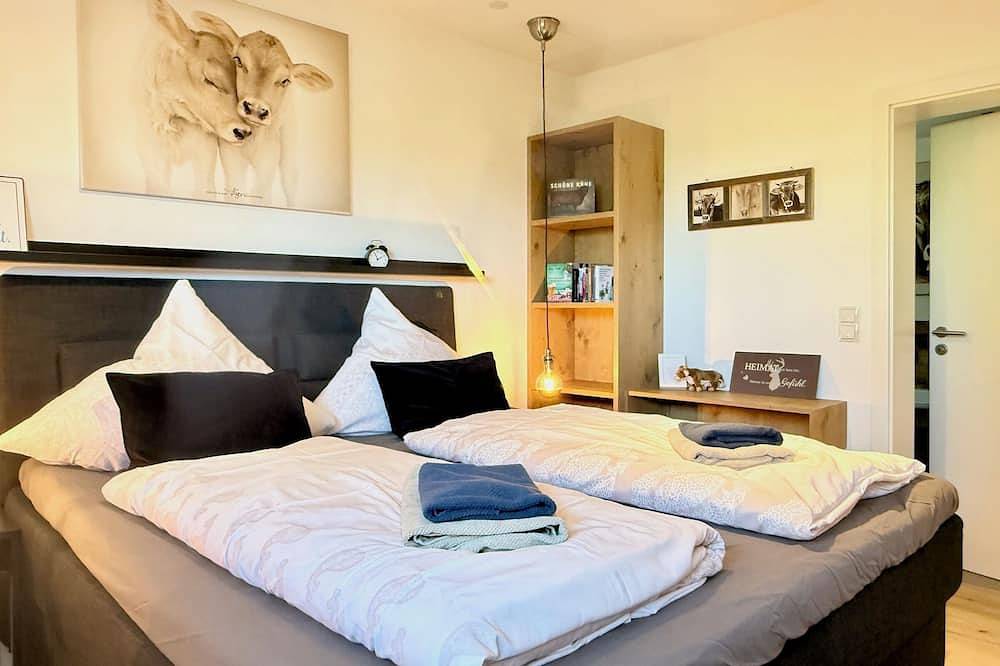 Ganze Wohnung, Ferienwohnung Allgäutraum - hell, hochwertig, mit Whirlpoolwanne und Kaminofen in Scheidegg, Bayerisch Schwaben