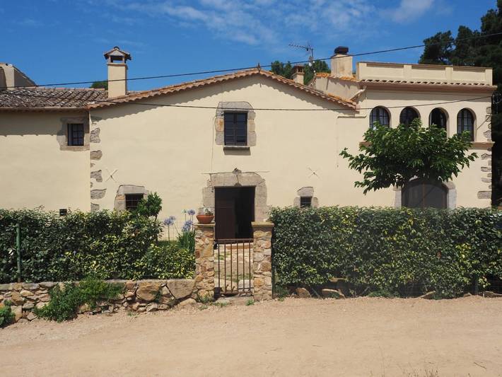 Casa rural para 14 personas, con piscina y jardín en Santa Cristina de Aro - 2