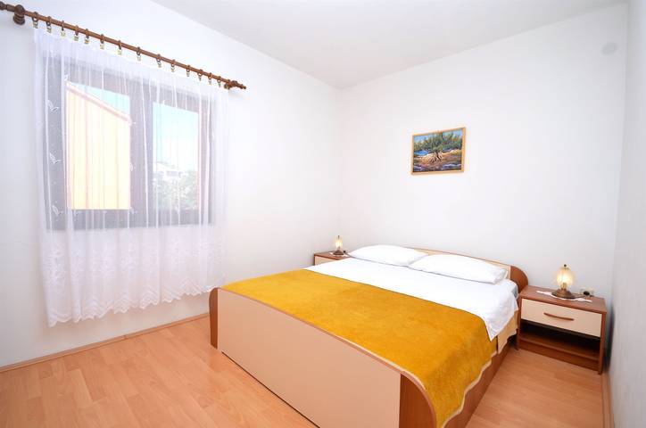 Gîte pour 4 personnes, avec terrasse, animaux acceptés dans Pag - 4